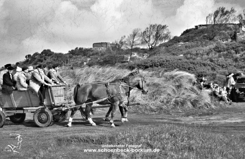 Histoorjebook Ut Olde Tieden Borkum - Lebendiges Altes Brauchtum Auf Borkum